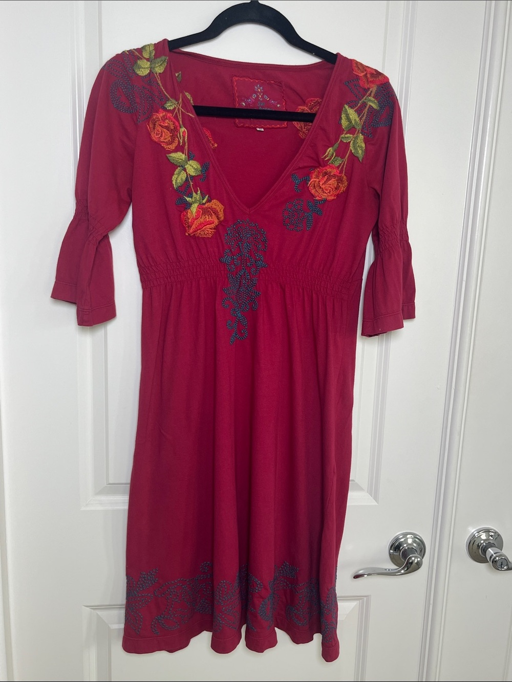Johnny Was JW LA Embroidered V-Neck Floral Dress - Size Medium